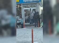 Жители Ростова жалуются на продажу пиротехники несмотря на запрет