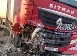 Два человека погибли, трое маленьких детей пострадали в страшном ДТП на донской трассе
