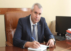 Замглавы Новочеркасска, задержанного за взятку, уволили по требованию прокуратуры