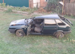 В День знаний в Ростовской области перевернулся ВАЗ с тремя подростками