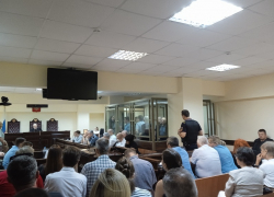 Участникам ОПГ на рынках в Аксайском районе Ростовской области продлили сроки заключения