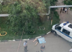 В Шахтах мужчину зарезали из-за слишком громкой музыки