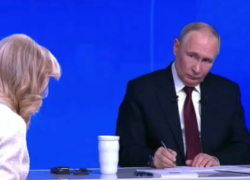 Школьник из Ростовской области спросил у Путина, почему растут цены на булочки