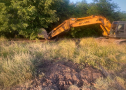 За упавшую на рабочего трубу экскаватора в Ростовской области осудят руководство стройфирмы 