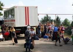 500 детей из ДНР приехали в Ростовскую область для отдыха