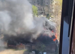 У крупного пожара в центре Ростова ликвидировали открытое горение