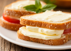 Снижение цен на сливочное масло зафиксировали в Ростовской области