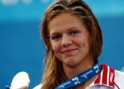 Донская пловчиха Юлия Ефимова выиграла золото чемпионата Европы по плаванию