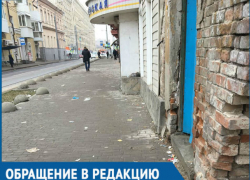 «Дворники тут хоть иногда бывают?» - ростовчанин требует привести в порядок улицу Станиславского 