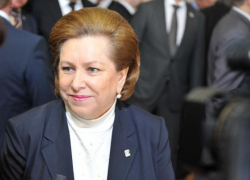 В шестой раз ростовчане оказали доверие экс-учительнице математике, а ныне председателю гордумы Зинаиде Неярохиной 