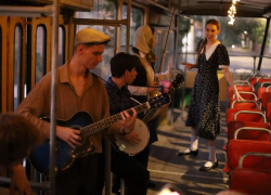 ТОВАР ДНЯ: Билеты на спектакль «В ретро-трамвае» со скидкой