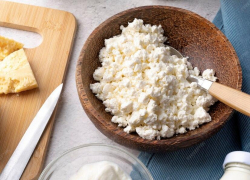 В Ростовской области несколько фирм поставляли в соцучреждения некачественную молочную продукцию  