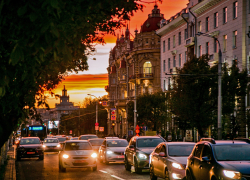 На нескольких улицах в центре Ростова запретят парковку с 5 ноября