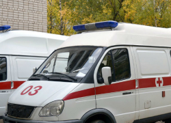 В центре Ростова иномарка сбила молодого мужчину, перебегавшего дорогу 