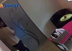 В Ростове полиция проверяет сообщение о проникновении в солярий и подглядывании за голой посетительницей