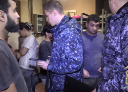 В ростовской пекарне в ходе рейда выявили работающих там мигрантов-нелегалов