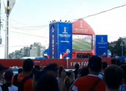 Болельщики фан-зоны Ростова пришли в бешеный восторг от исторического гола россиян