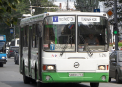 Ростов бесплатно передал ДНР городские автобусы