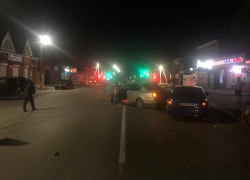 Двухлетний ребенок попал в реанимацию после тройного ДТП в Ростовской области