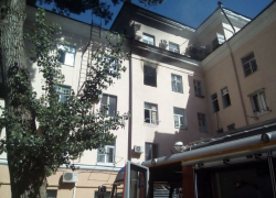 В Ростове жильцов многоквартирного дома эвакуировали из-за пожара