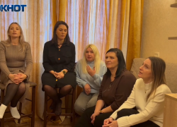 Жены бойцов СВО начали голодать в съемной квартире, чтобы привлечь внимание федеральных властей