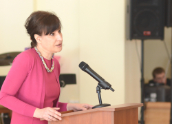 Депутат гордумы Ростова и преподаватель ЮФУ зарабатывает 258 тысяч в месяц