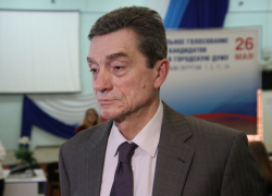 Депутат гордумы Ростова и заслуженный врач России зарабатывает в месяц 137 тысяч рублей