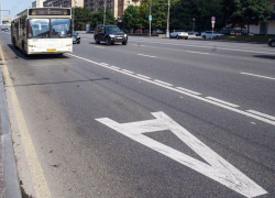В Ростове на двух улицах могут убрать парковку ради выделенных полос для автобусов