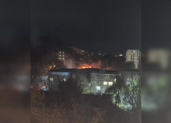 В Ростове эвакуировали 25 человек из горящего дома