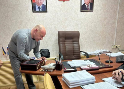 В Каменск-Шахтинском задержали замглавы администрации Романа Кравцова