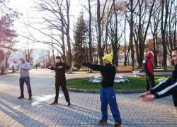 Ежедневно в парках Ростова будет проходить массовая зарядка
