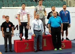 Ростовский борец стал победителем чемпионата России