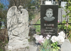 Время поминать усопших: прогулка по Северному кладбищу