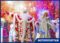 Сотни жителей Ростова приняли участие в открытии главной городской елки