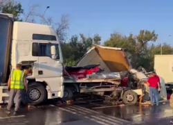 Под Новочеркасском в ДТП с четырьмя фурами погиб водитель