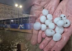 На Ростов обрушился ливень с грозой и крупным градом 9 мая