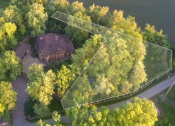 Пресс-служба губернатора поспорила с ростовским штабом Навального о даче Голубева