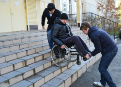 Около 100 миллионов потратят на создание условий для инвалидов в Ростовской области