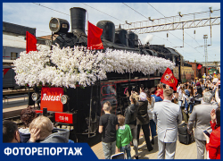 В Ростове встретили традиционный ретро-поезд «Победа»