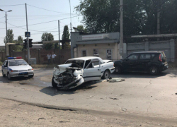 Серьезные травмы получил мужчина в массовом ДТП на встречке под Ростовом
