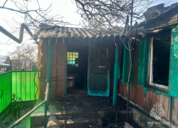 При пожаре погиб 98-летний житель Аксая