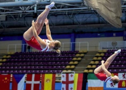 Ростовчанки выиграли 4 медали на соревнованиях по прыжкам на батуте