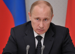 В видеообращении житель Суворовского микрорайона просит Владимира Путина решить проблему уличного освещения