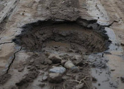 Власти признали, что к качеству дорог Ростова вопросы остаются даже после ремонта 