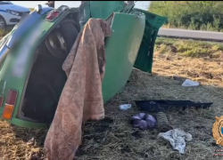 В Ростовской области в ДТП с перевертышем погибла 63-летняя женщина 