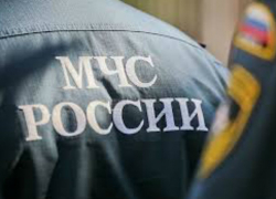 Спасти пассажиров не удалось: автомобиль с людьми рухнул в Дон под Ростовом 