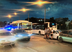 Тройное ДТП с пострадавшими устроил водитель пассажирского автобуса в Ростове