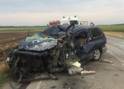 Двухлетний ребенок погиб в страшной аварии с автобусом под Ростовом