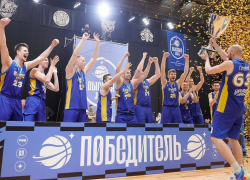 Ростовские баскетболисты из БАРС-РГЭУ стали чемпионами Высшей Лиги
