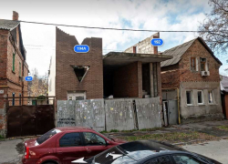  В Ростове выставили на торги участок с самостроем за 5,7 млн рублей